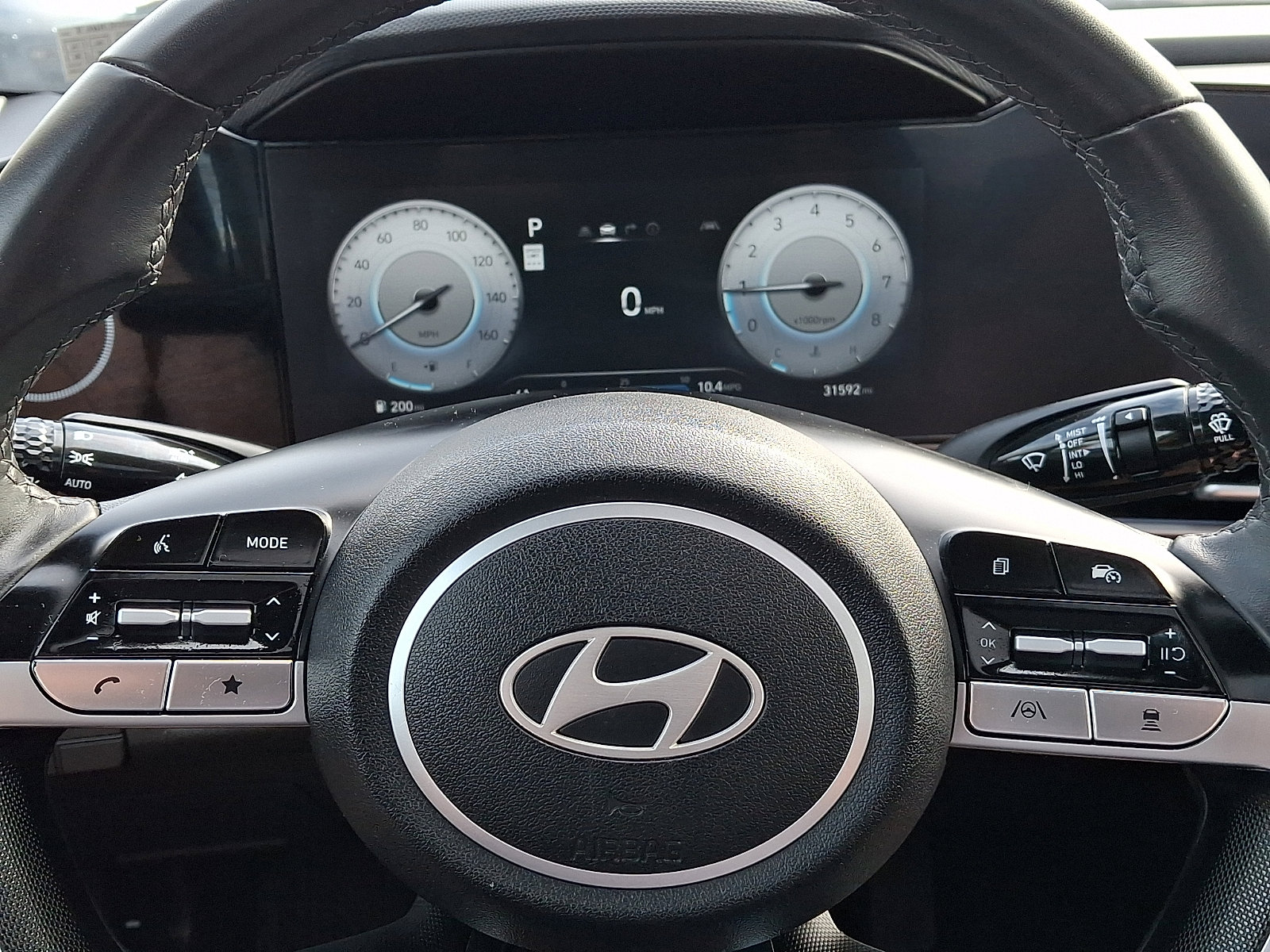 2025 Hyundai Elantra SEL - Photo 20