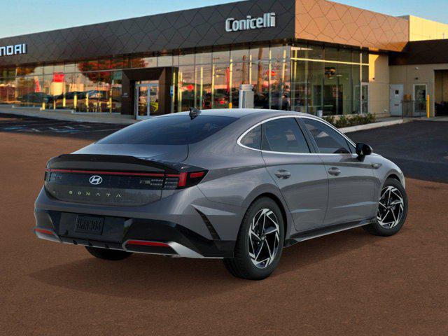 2026 Hyundai Sonata SEL Sport photo 2