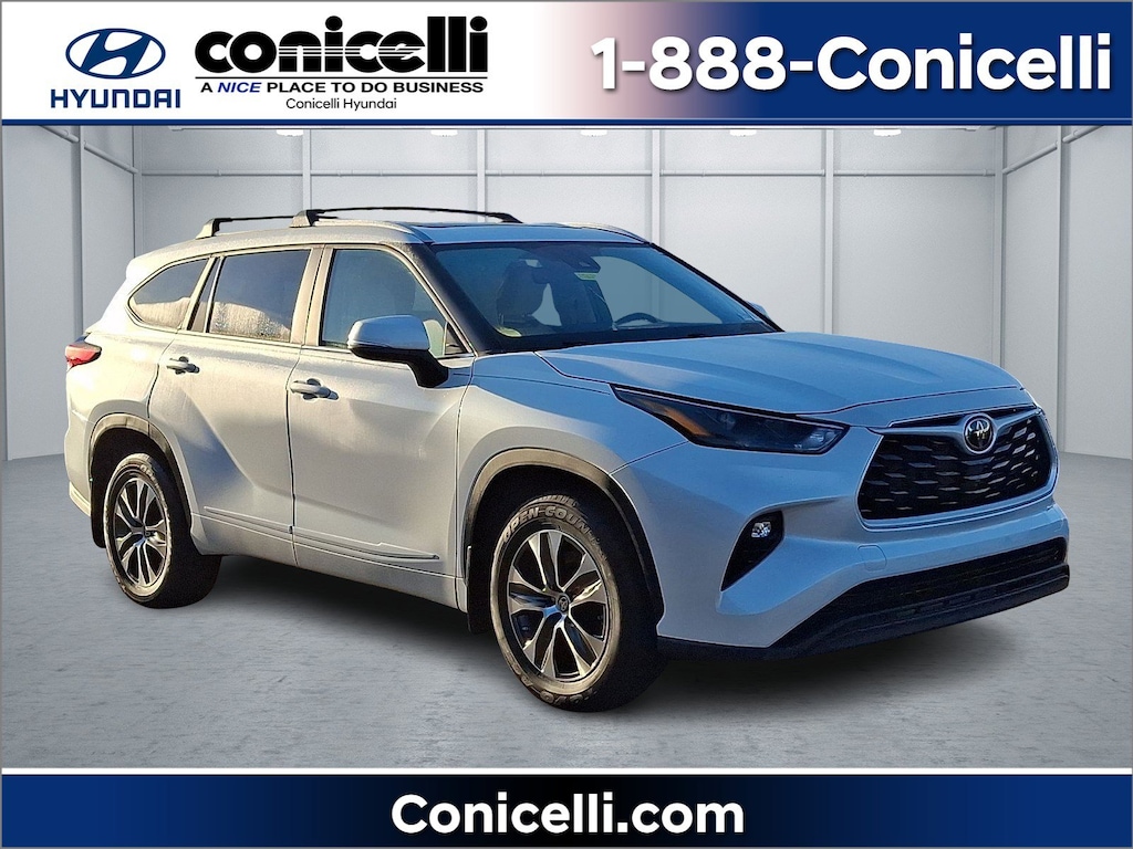 Used 2023 Toyota Highlander XLE SUV