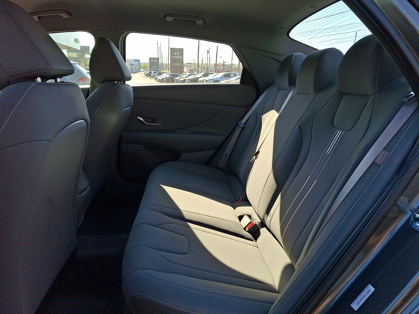 2025 Hyundai Elantra SEL - Photo 10
