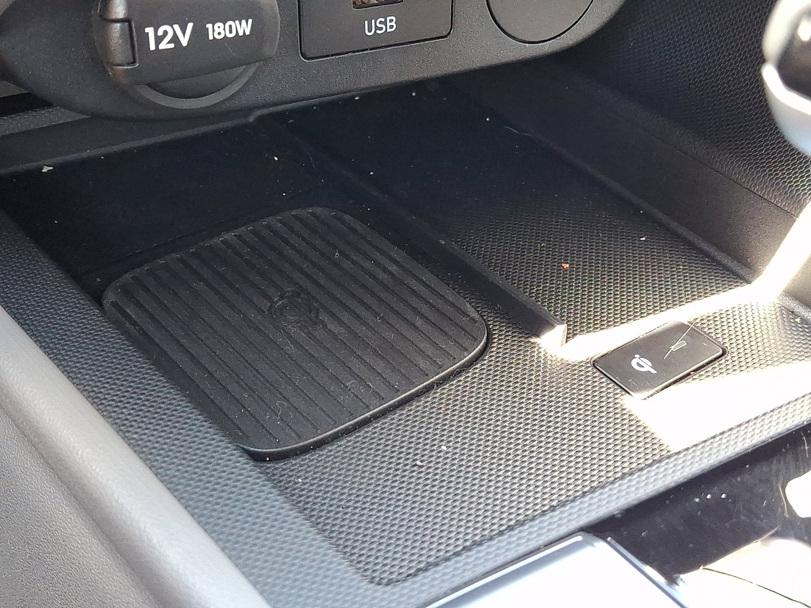 2025 Hyundai Elantra SEL - Photo 25
