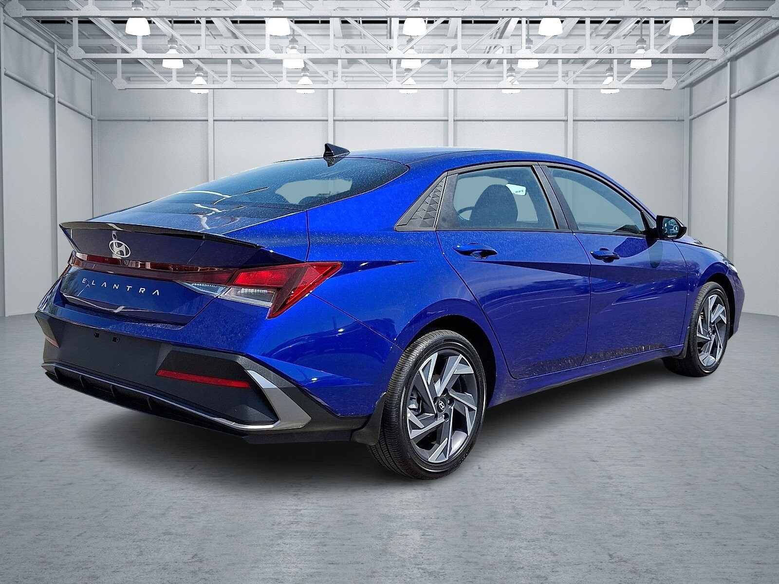 2025 Hyundai Elantra SEL - Photo 6