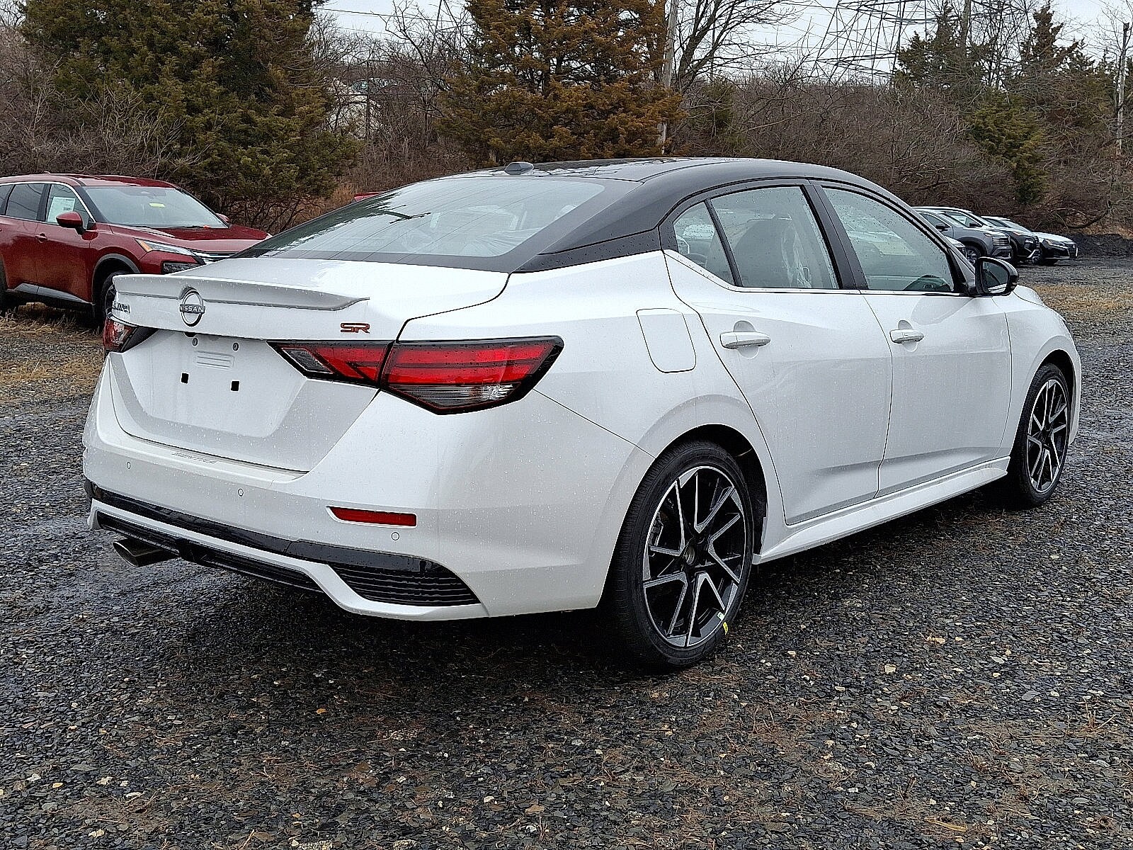 2025 Nissan Sentra SR photo 4