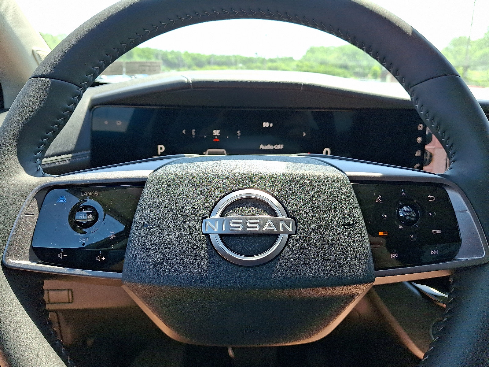 2025 Nissan Murano SL - Photo 8