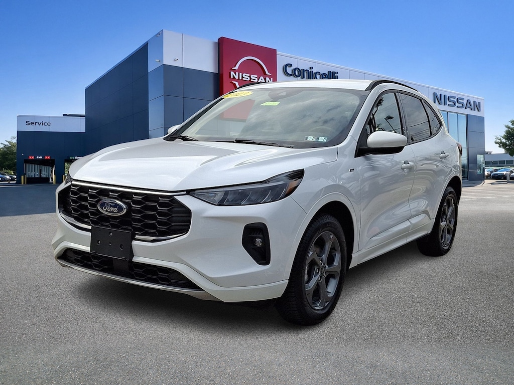 Used 2023 Ford Escape ST-Line Select SUV