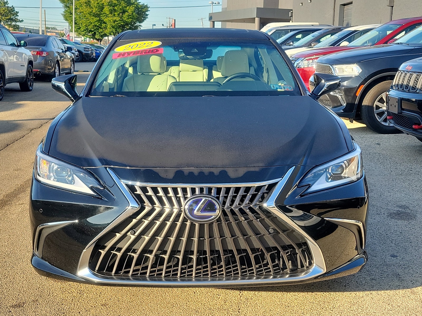 Used 2022 Lexus ES Hybrid 300h with VIN 58ADA1C18NU016086 for sale in Conshohocken, PA