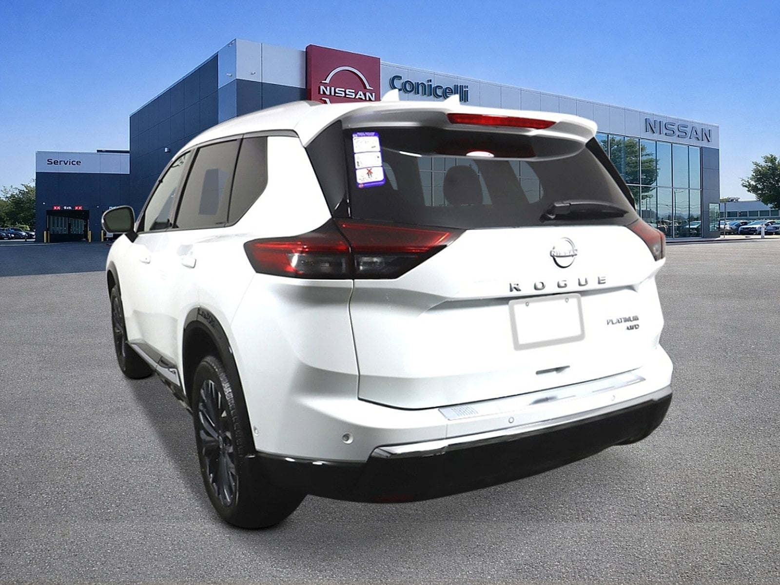 2026 Nissan Rogue Platinum - Photo 3