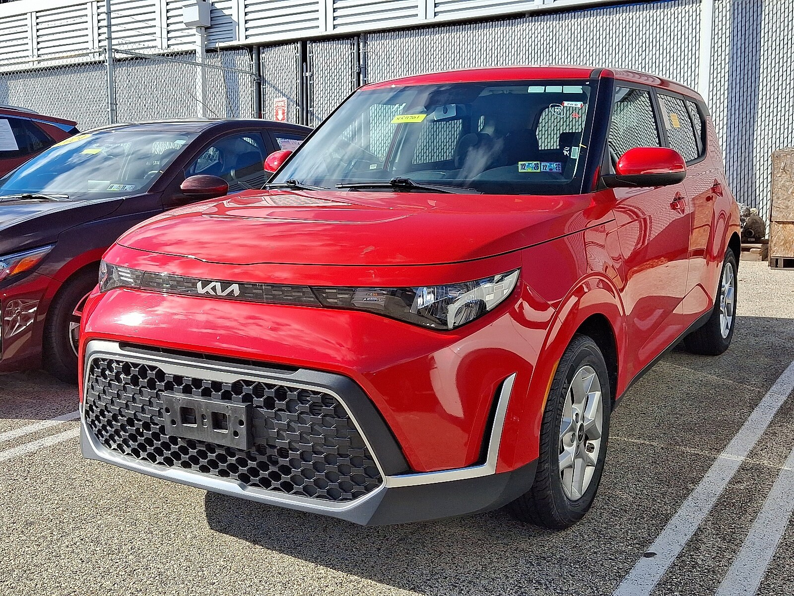 2024 Kia Soul LX photo 2