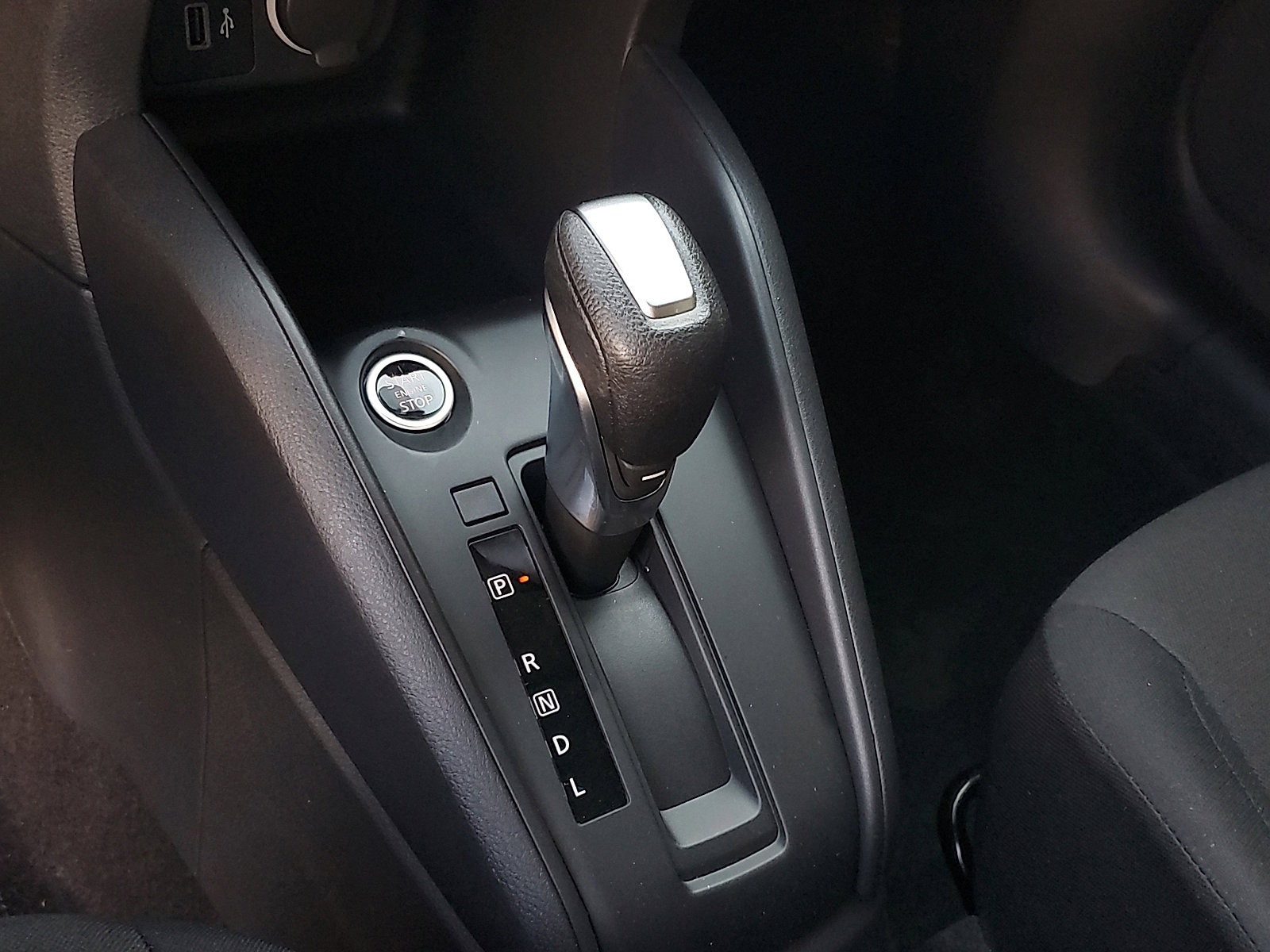 2025 Nissan KICKS PLAY Base - Photo 21