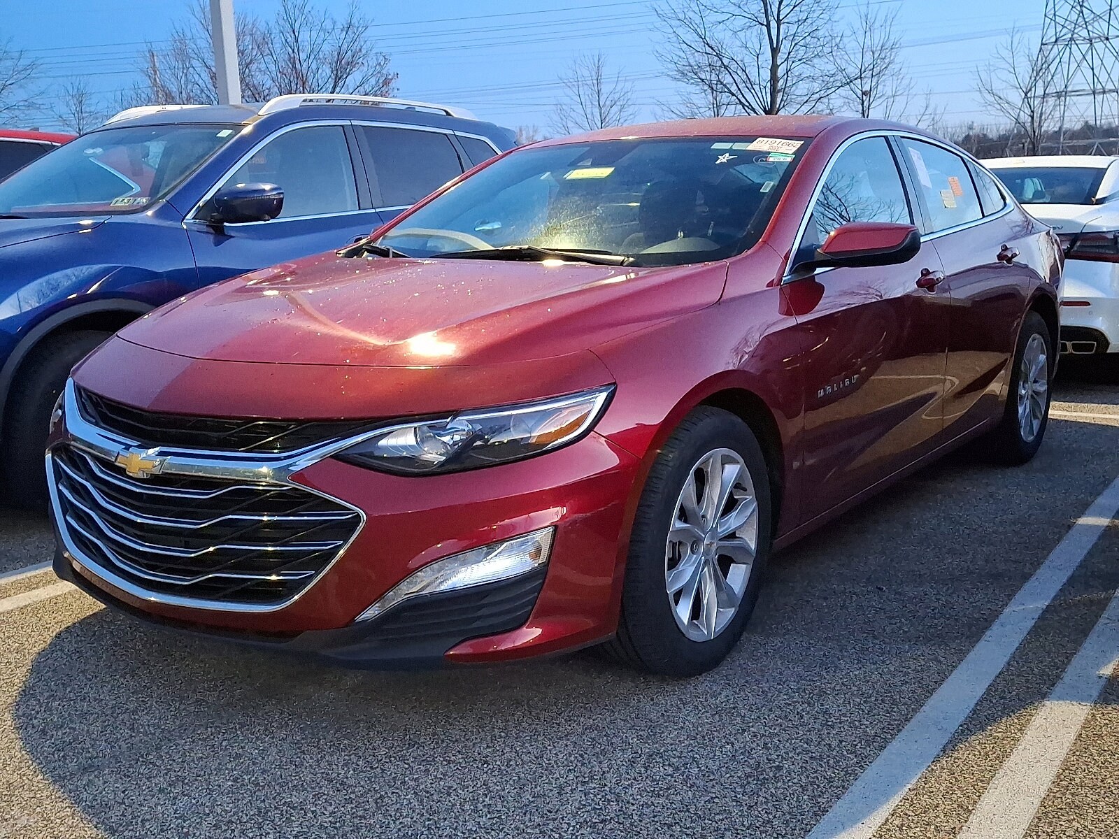 2024 Chevrolet Malibu 1LT photo 2