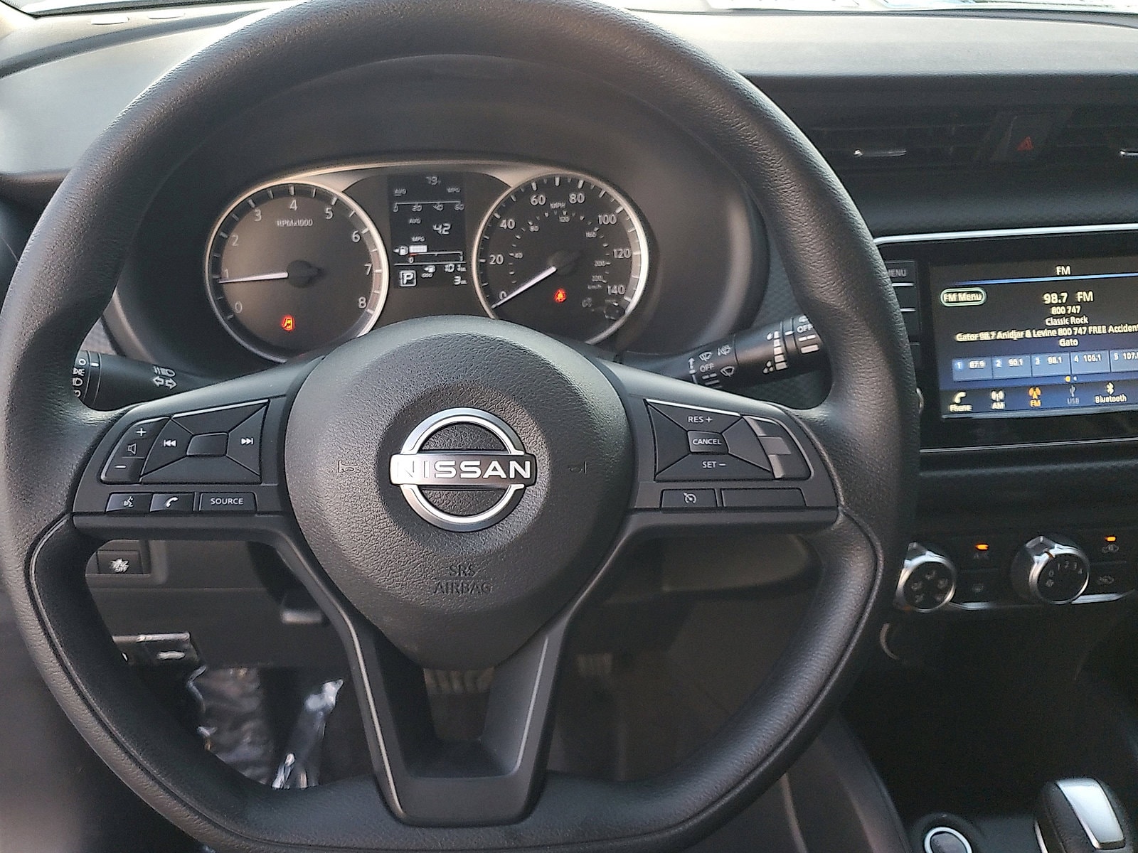 2025 Nissan KICKS PLAY Base - Photo 14