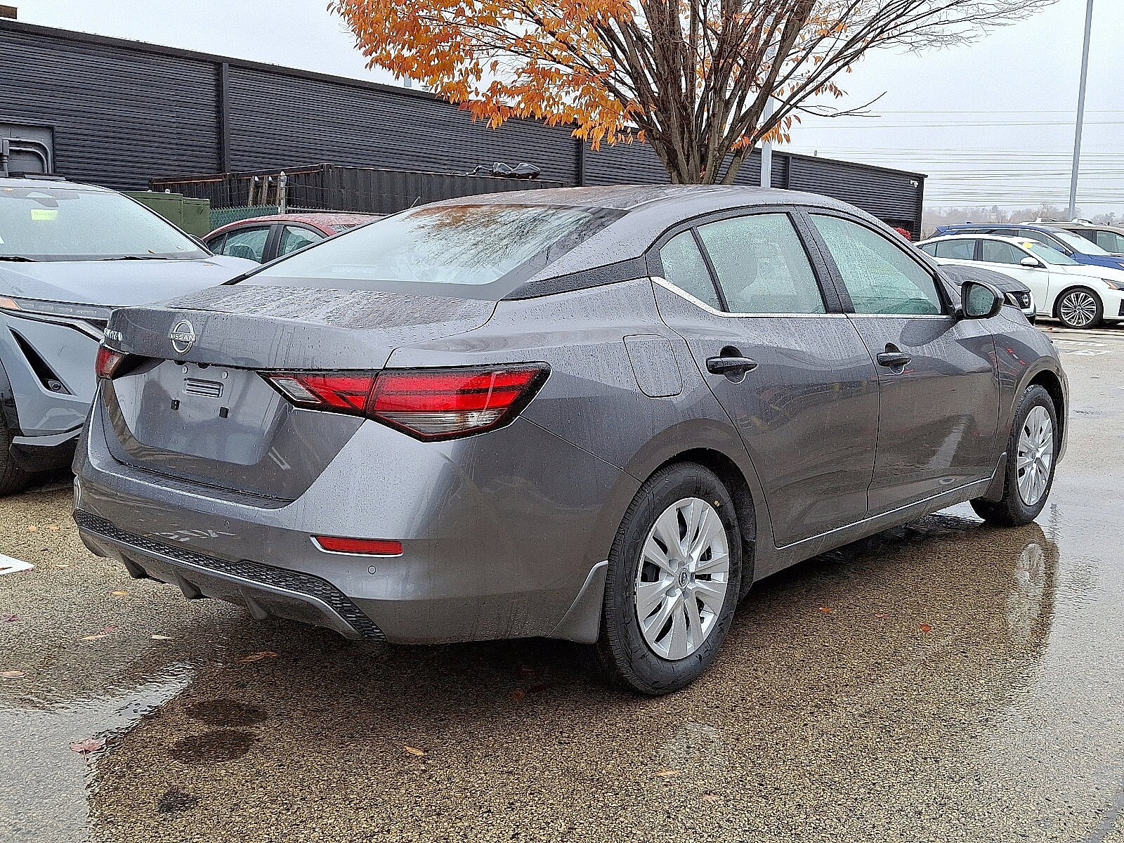 2025 Nissan Sentra S photo 3