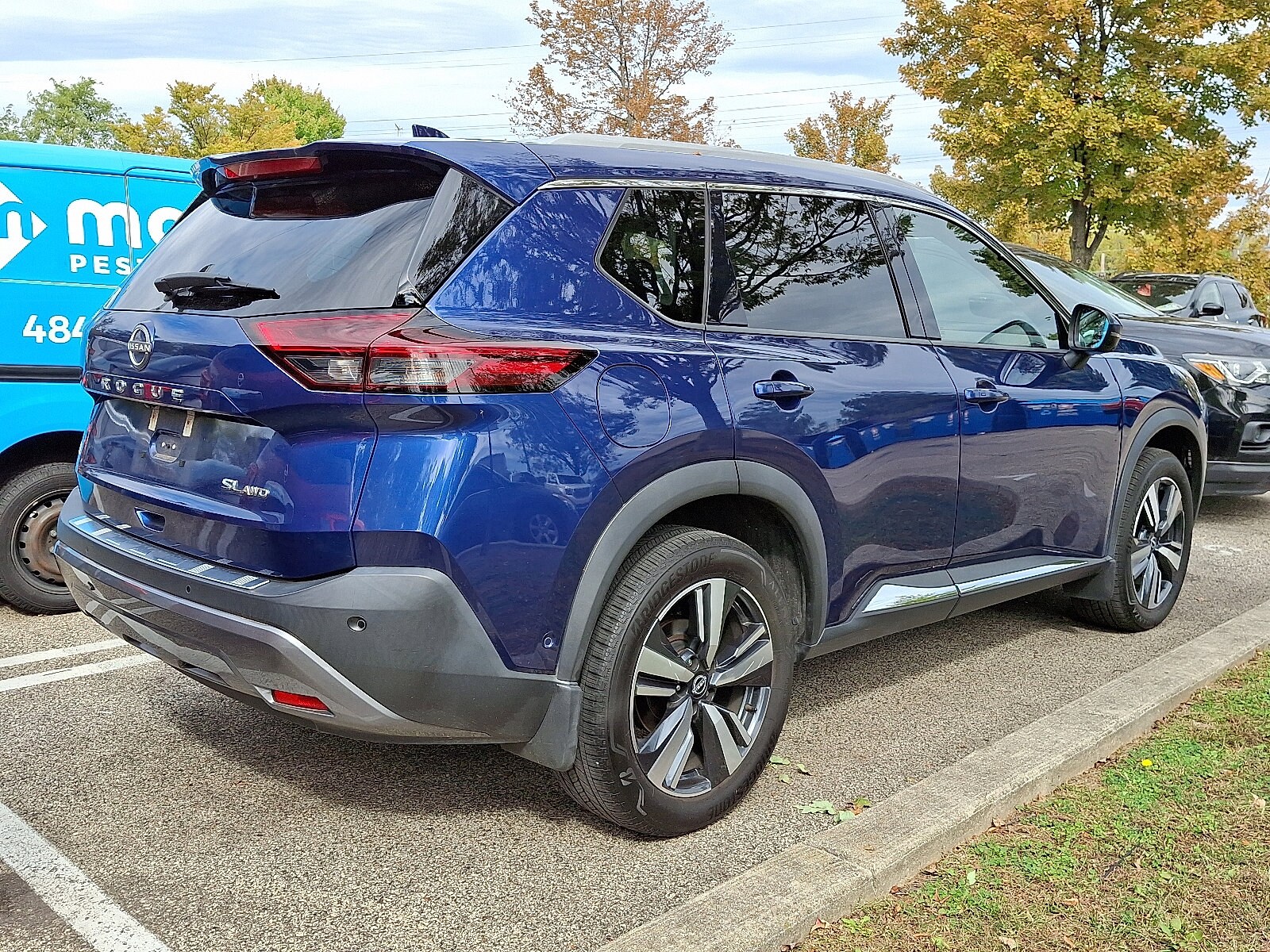 2023 Nissan Rogue SL photo 4