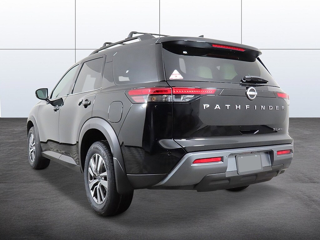 New 2026 Nissan Pathfinder SL SUV