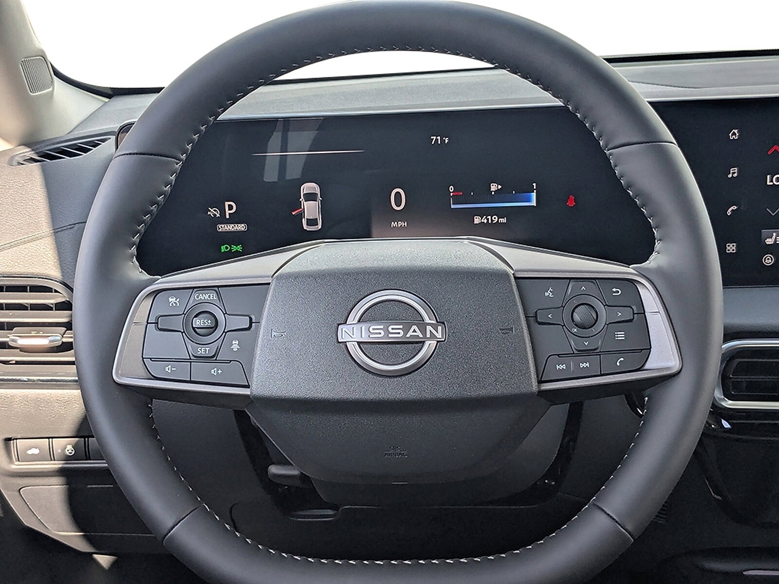 2026 Nissan Sentra SV - Photo 13