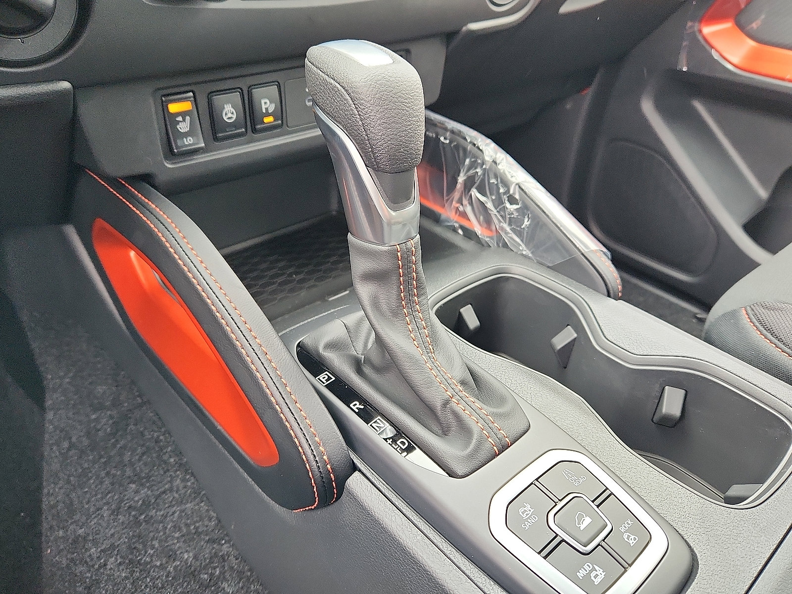 2026 Nissan Frontier PRO-4X - Photo 6