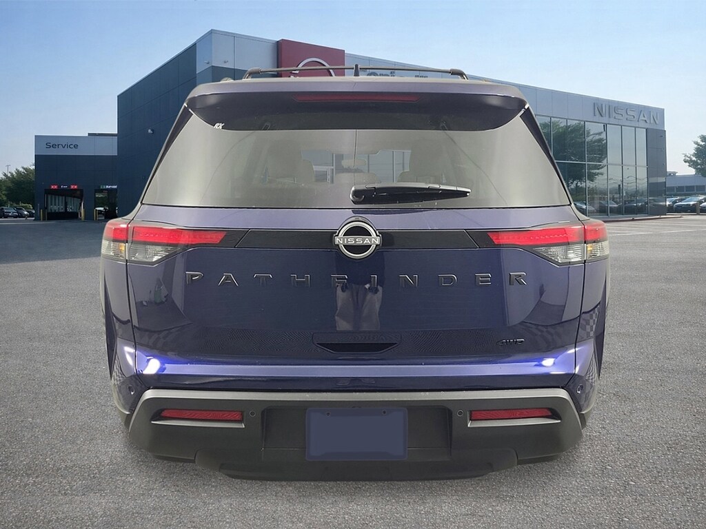 New 2025 Nissan Pathfinder SV SUV