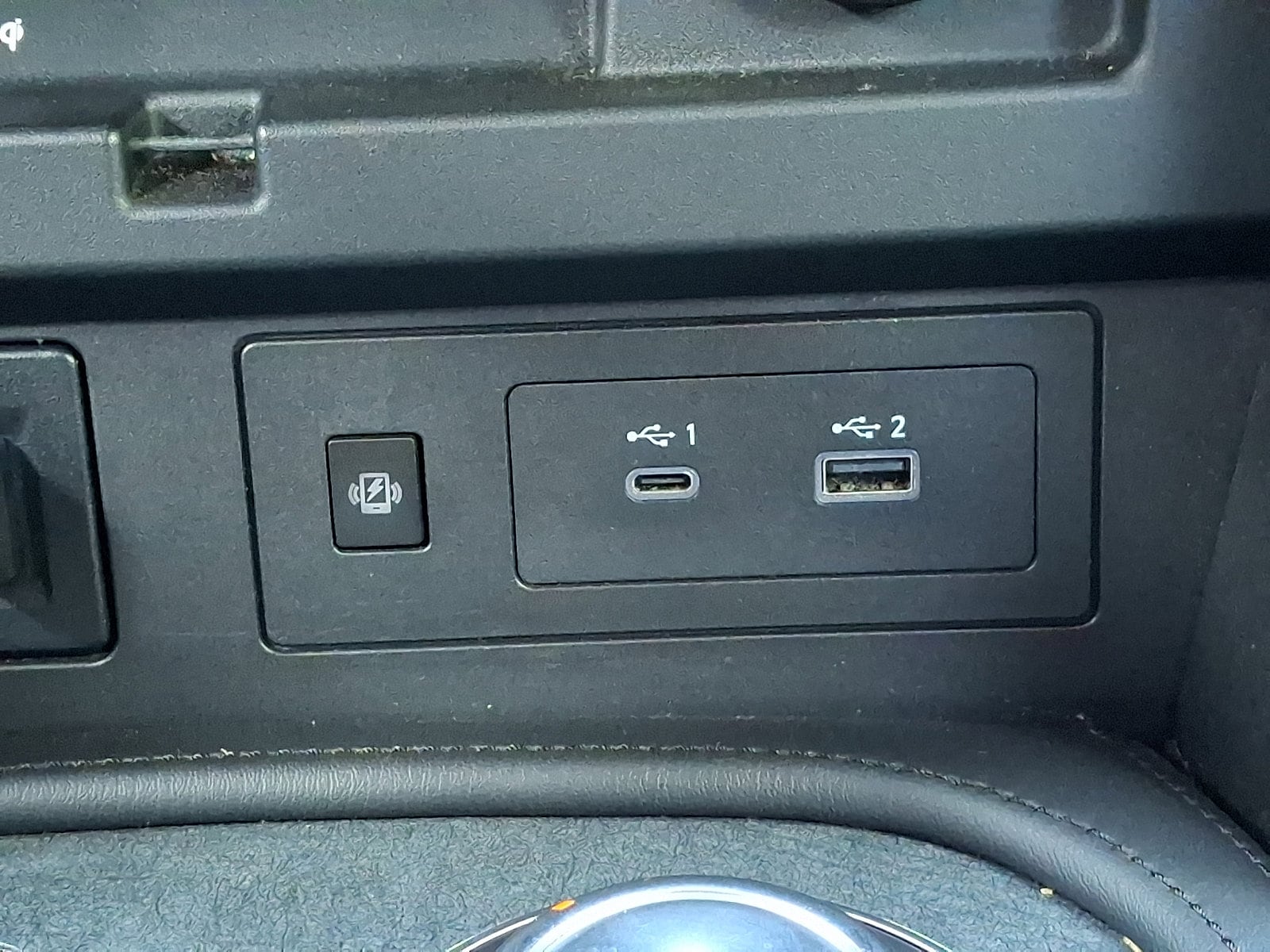 2023 Nissan Armada SV - Photo 27