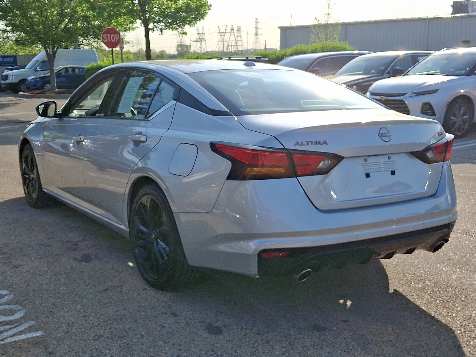 2024 Nissan Altima 2.5 SR photo 4