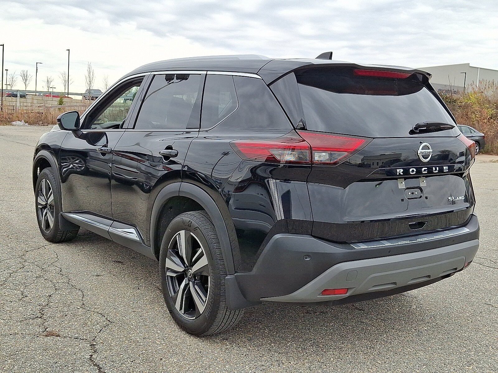 2021 Nissan Rogue SL photo 3