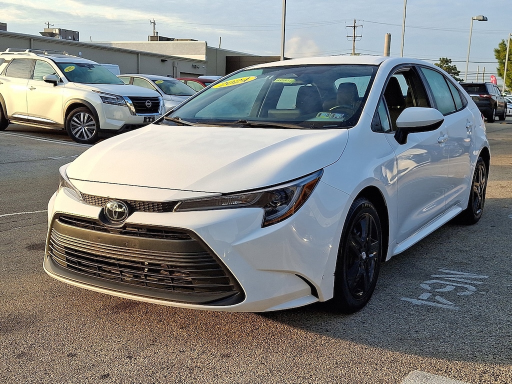 Used 2024 Toyota Corolla LE Sedan