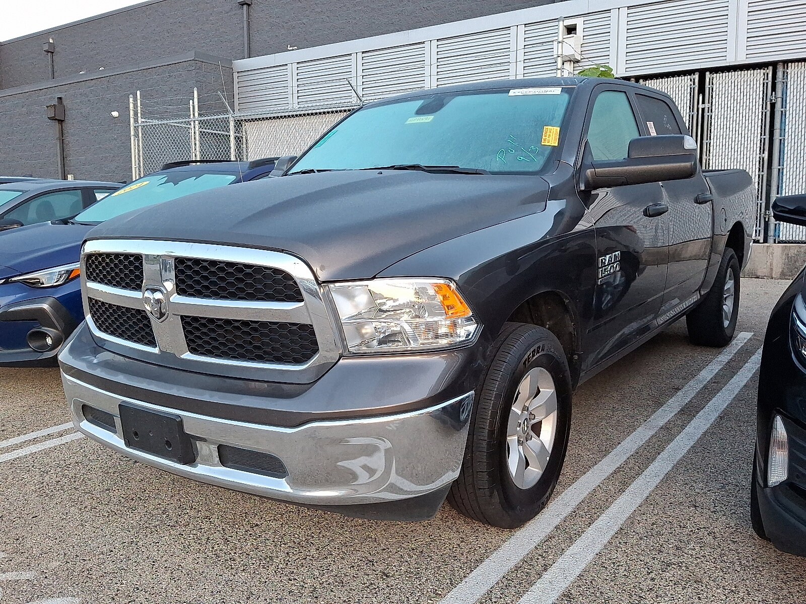 2023 Ram 1500 Classic SLT photo 3