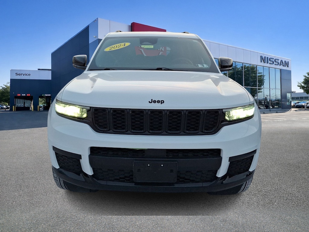 Used 2024 Jeep Grand Cherokee L Altitude SUV