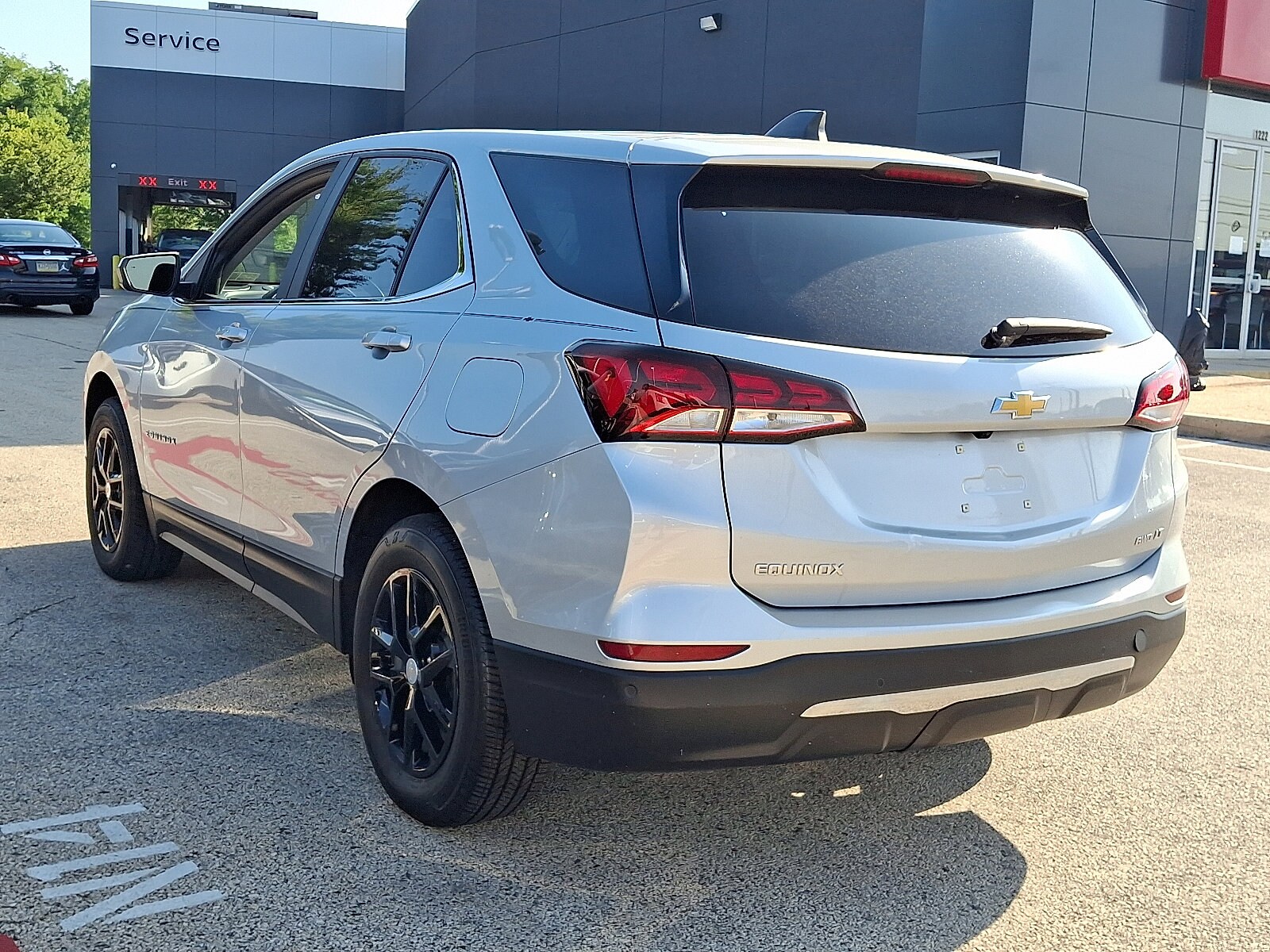 2022 Chevrolet Equinox LT photo 3