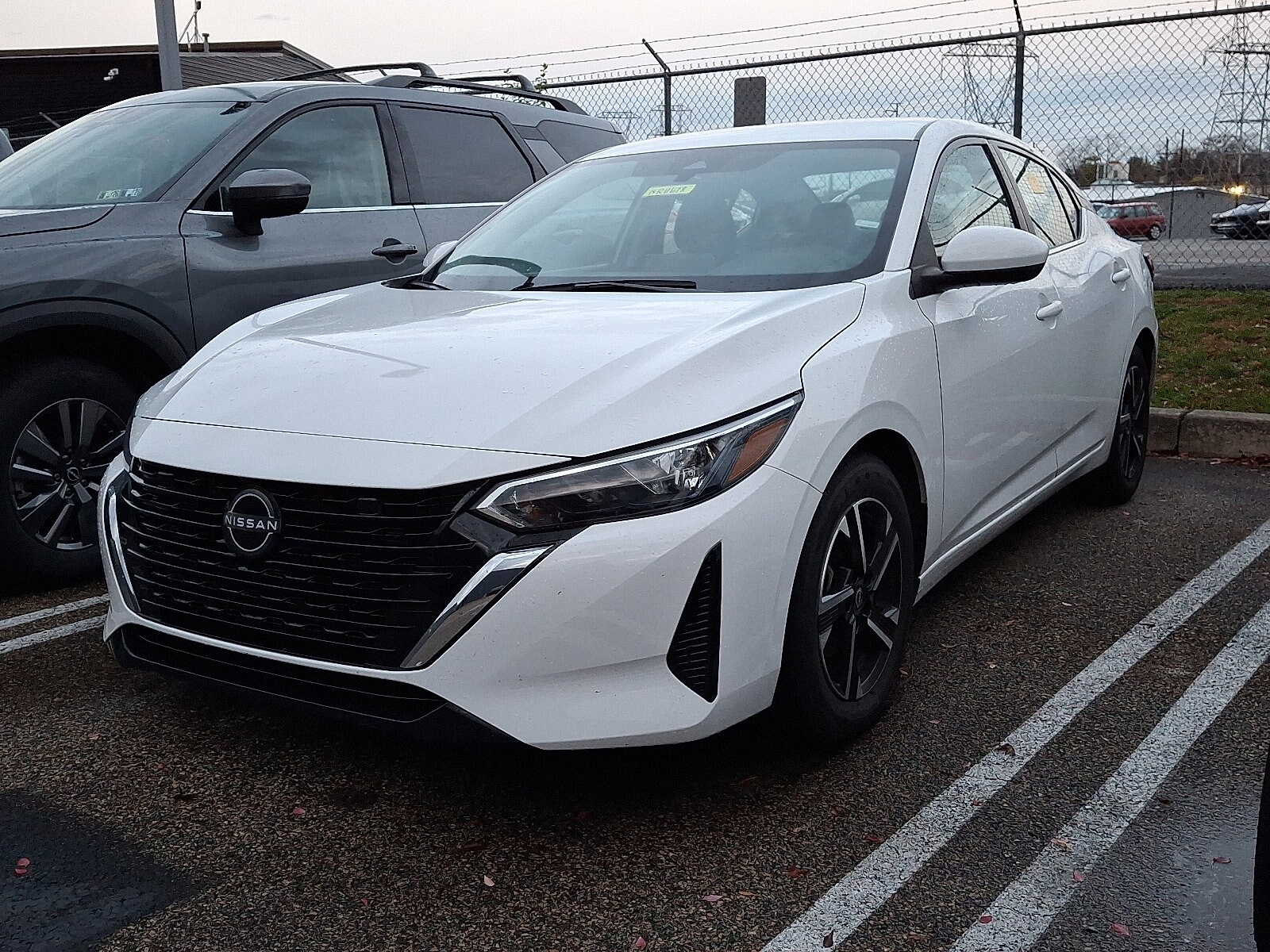 2024 Nissan Sentra SV photo 3