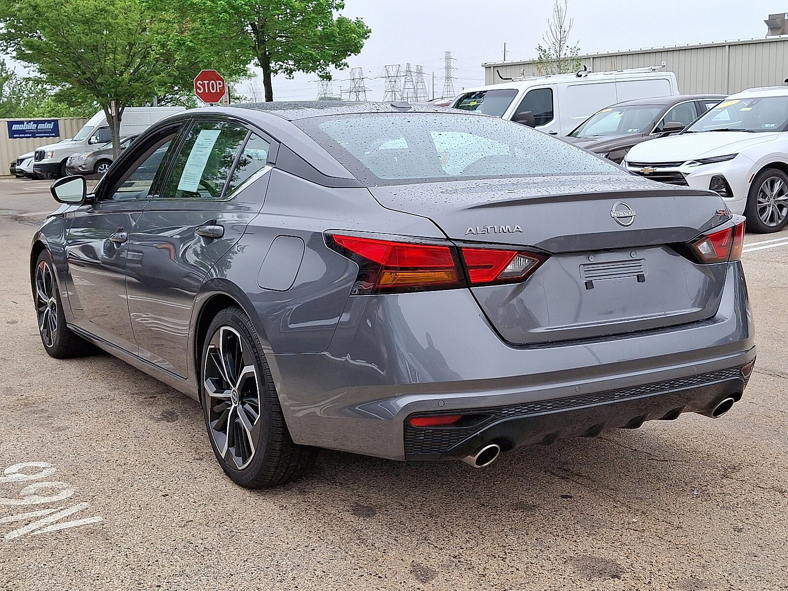 2024 Nissan Altima 2.5 SR photo 4
