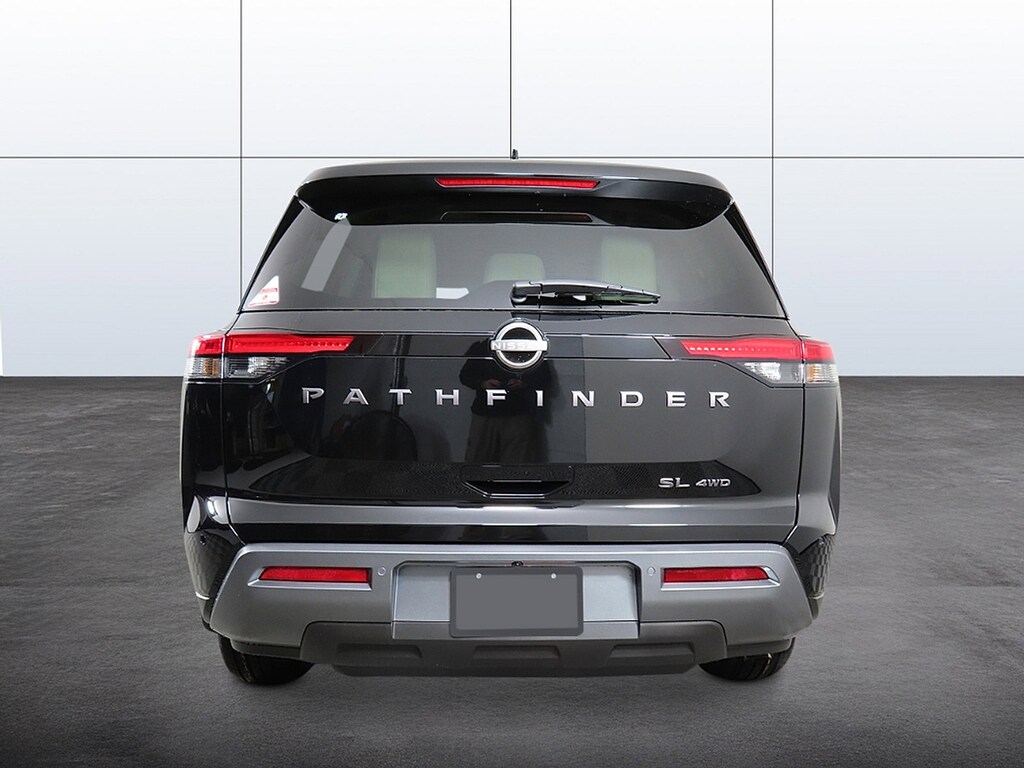New 2026 Nissan Pathfinder SL SUV