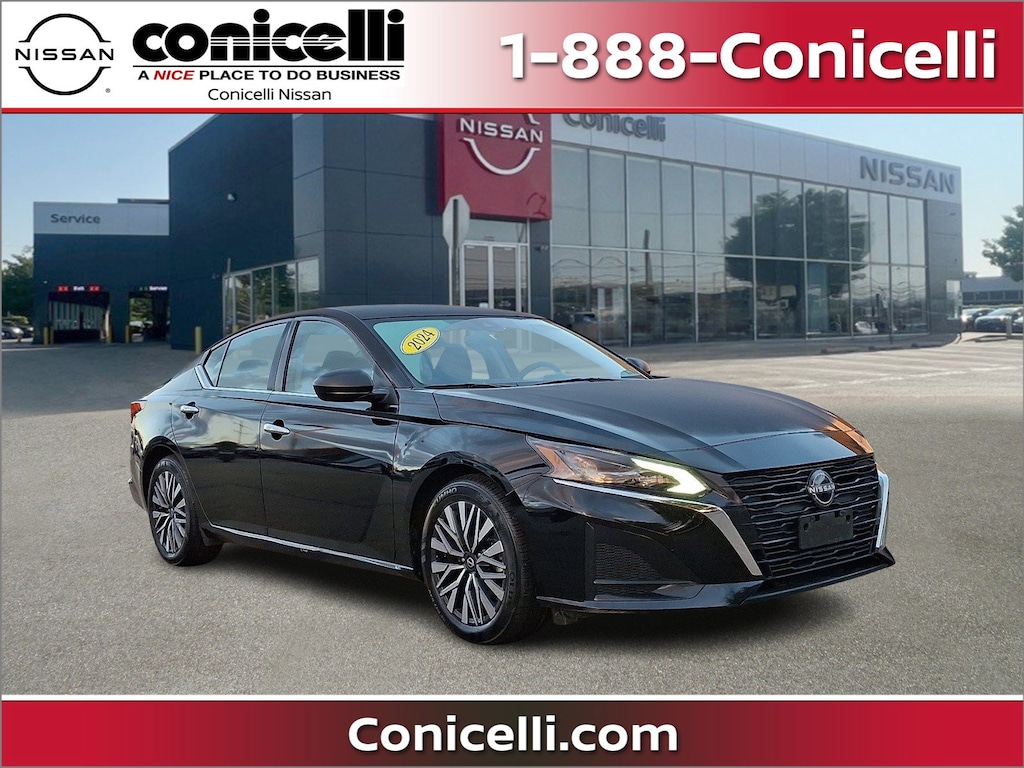 Used 2024 Nissan Altima 2.5 SV Sedan