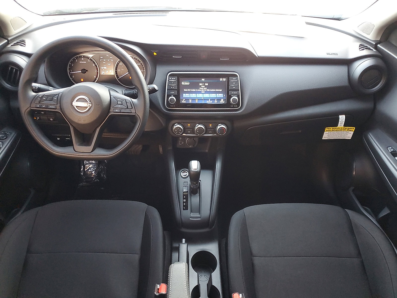 2025 Nissan KICKS PLAY Base - Photo 12