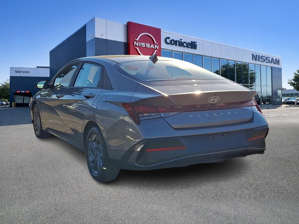 Used 2024 Hyundai Elantra SEL Sedan