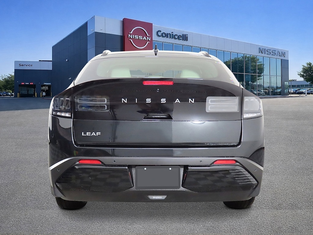 New 2026 Nissan LEAF PLATINUM+ SUV