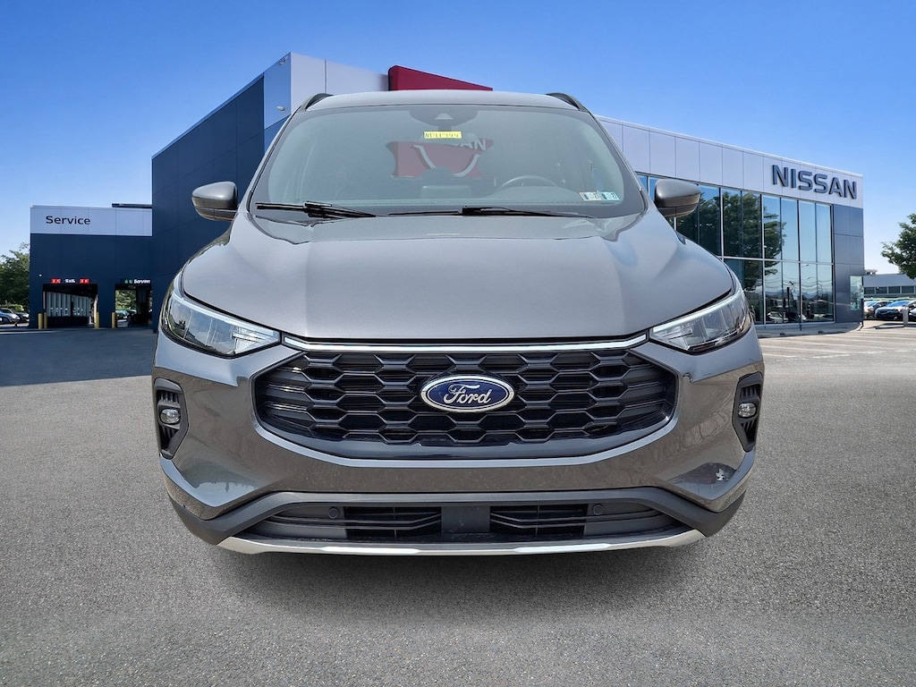 Used 2025 Ford Escape ST-Line Select SUV
