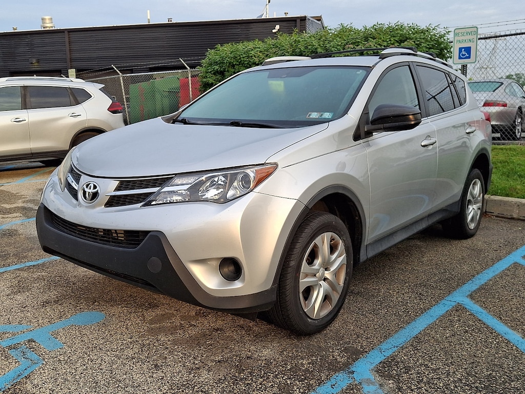 Used 2013 Toyota RAV4 LE SUV