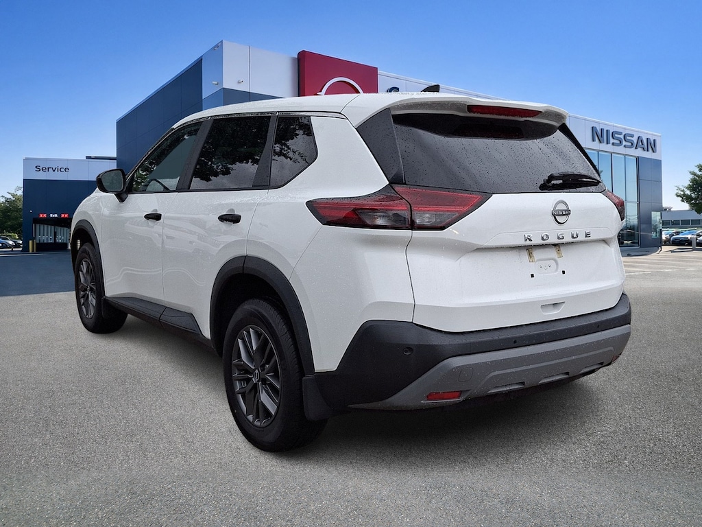 Used 2023 Nissan Rogue S SUV