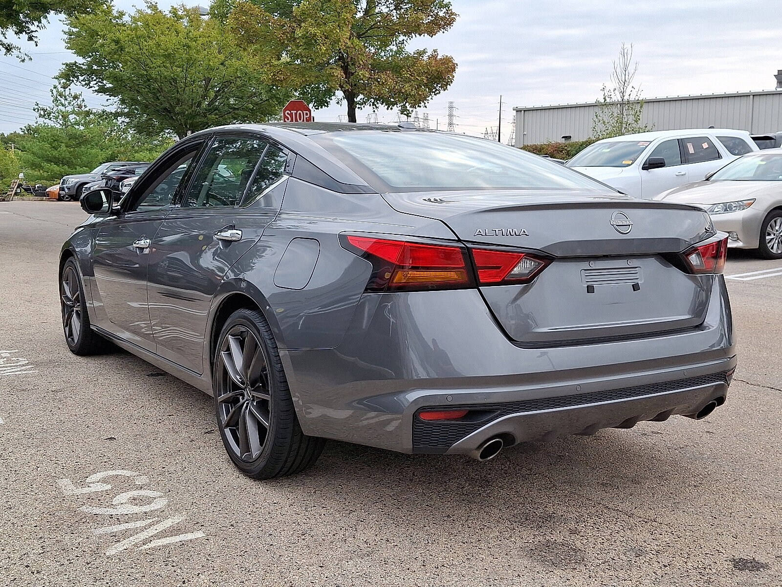 2023 Nissan Altima 2.5 SL photo 4