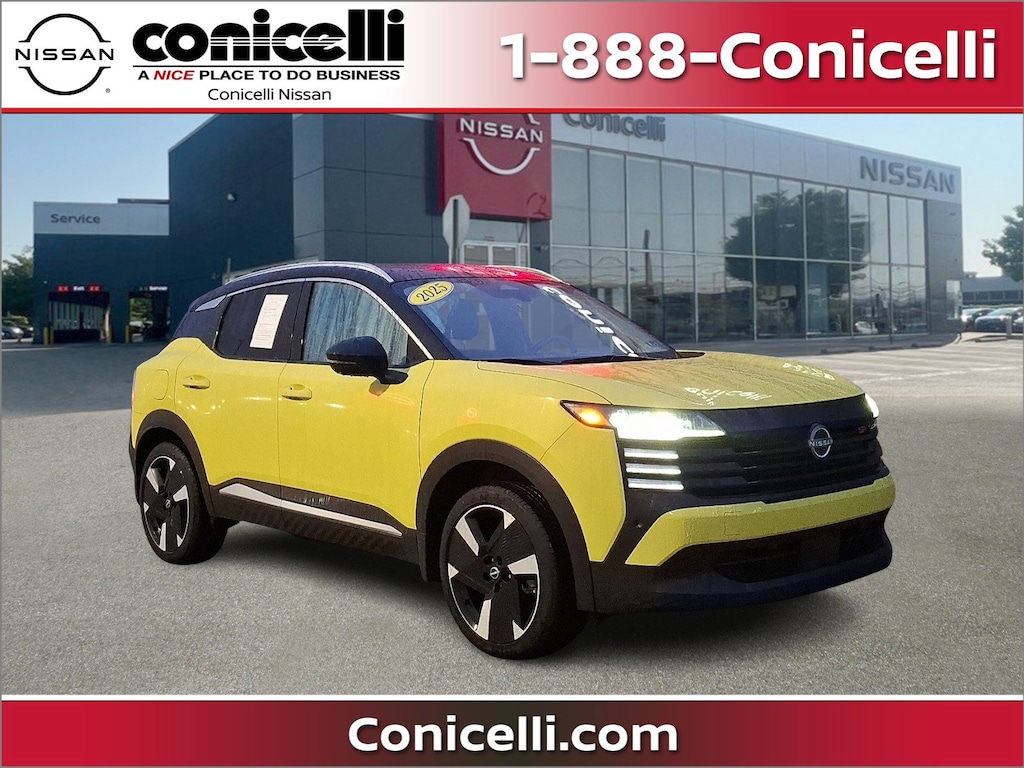 Used 2025 Nissan Kicks SR SUV