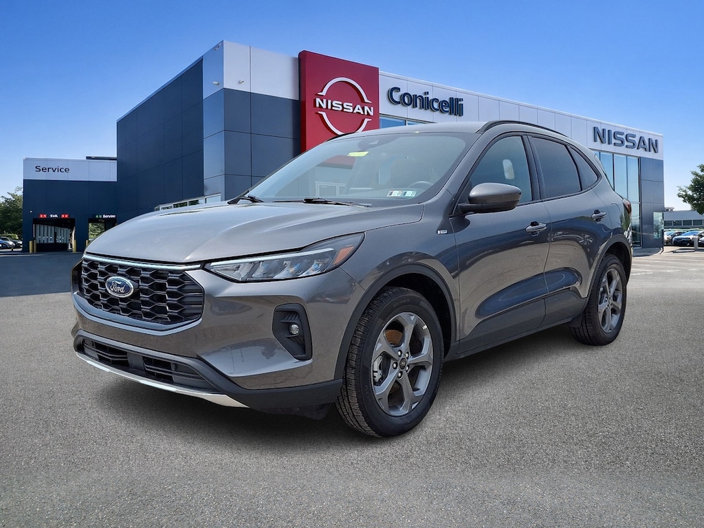 Used 2025 Ford Escape ST-Line Select SUV