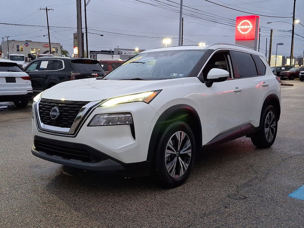 Certified 2022 Nissan Rogue SV SUV
