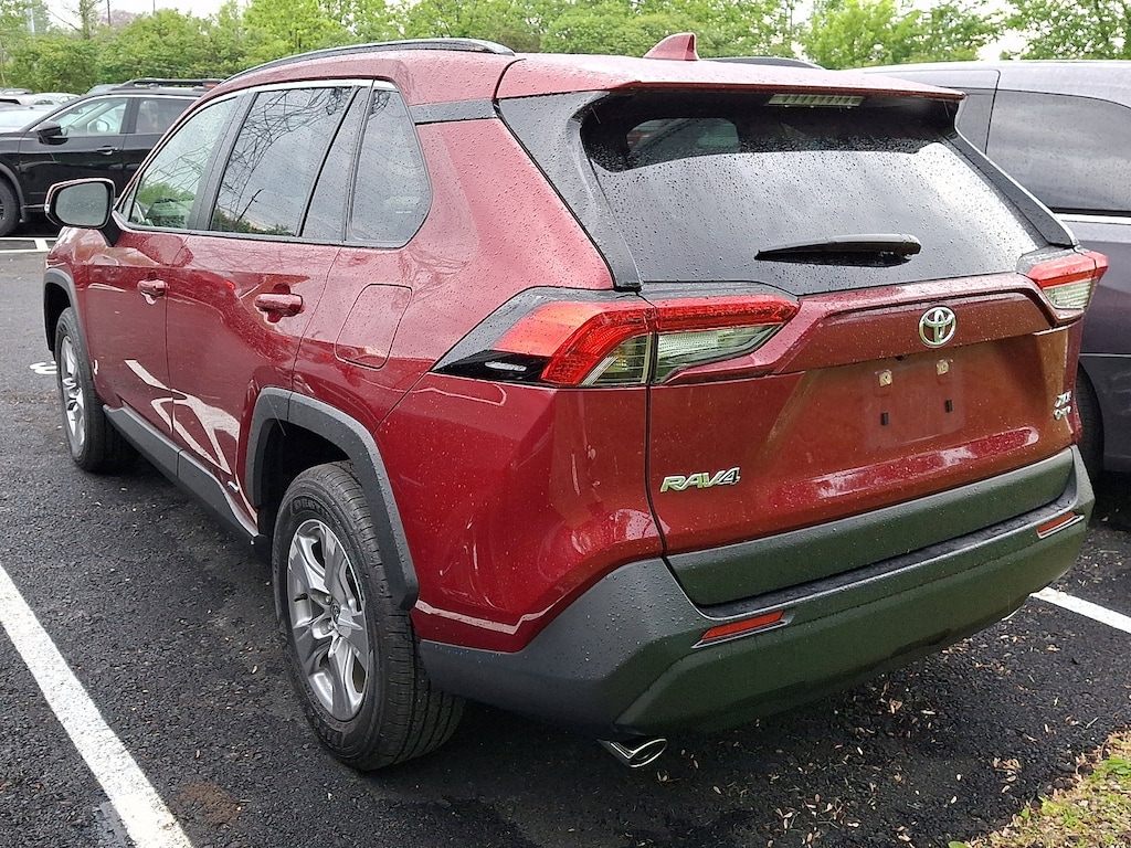 Used 2025 Toyota RAV4 Hybrid XLE SUV
