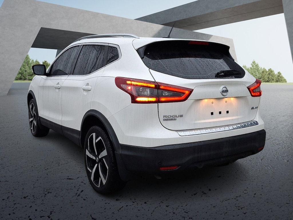 Used 2020 Nissan Rogue Sport SL SUV