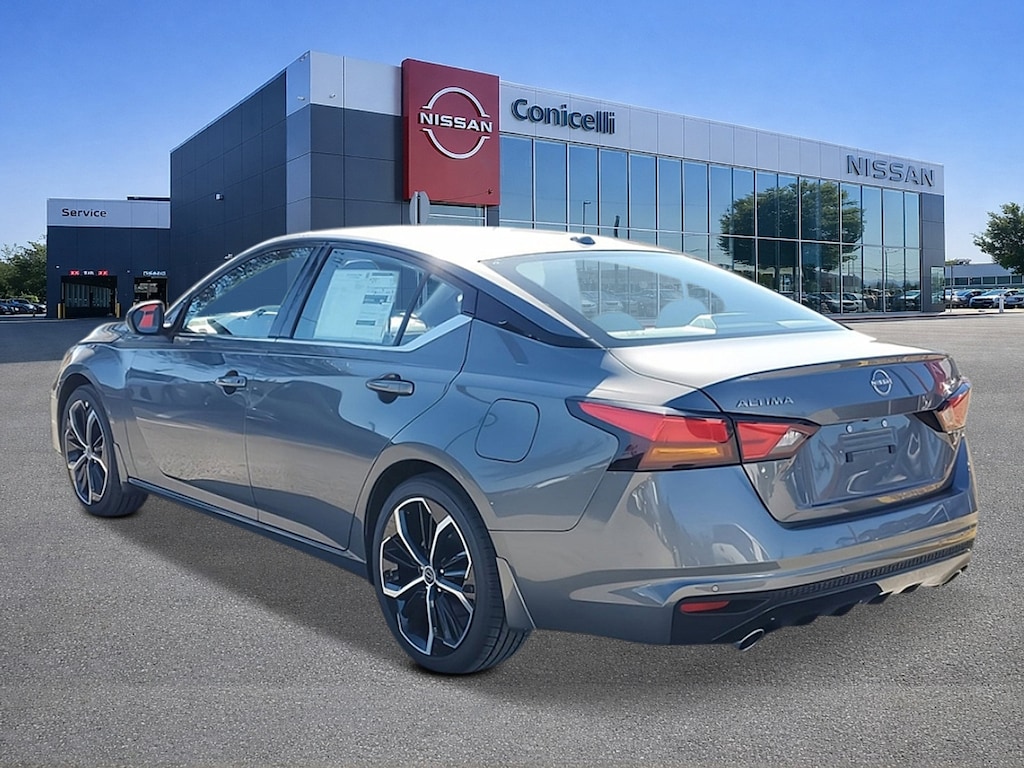 New 2026 Nissan Altima SR Sedan