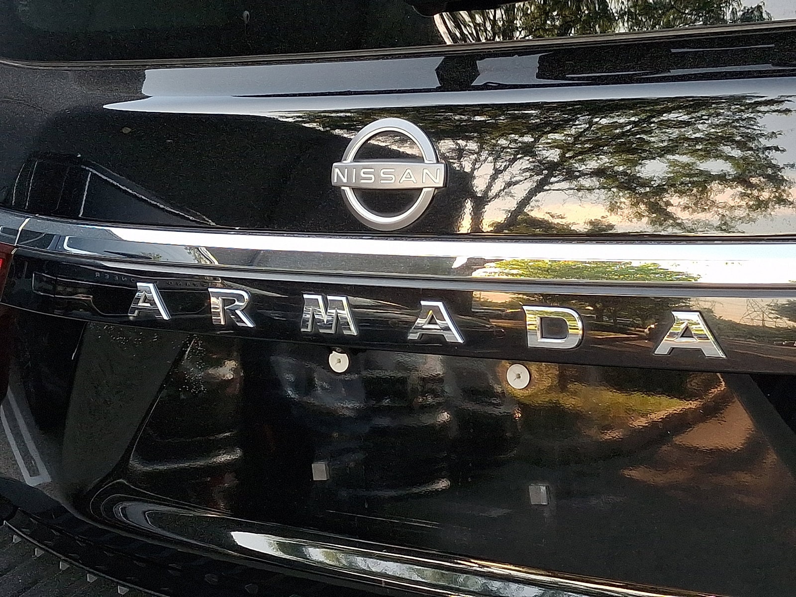2023 Nissan Armada SV - Photo 31
