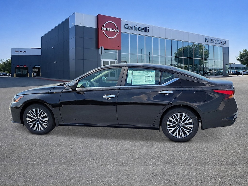 New 2026 Nissan Altima SV Sedan