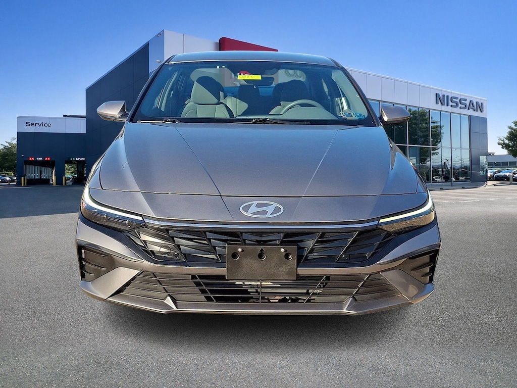 Used 2024 Hyundai Elantra SEL Sedan