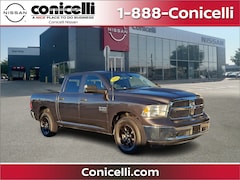 2023 Ram 1500 Classic SLT Truck Crew Cab