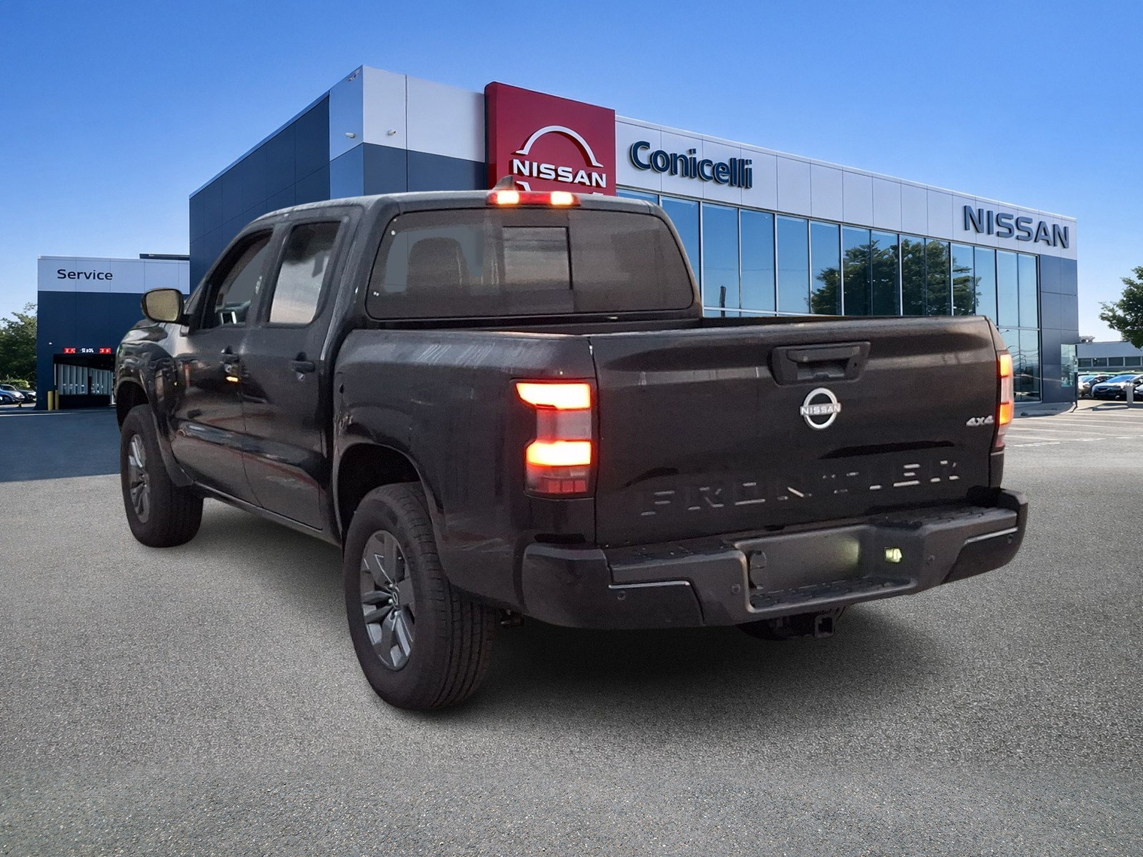 Used 2026 Nissan Frontier SV Truck Crew Cab